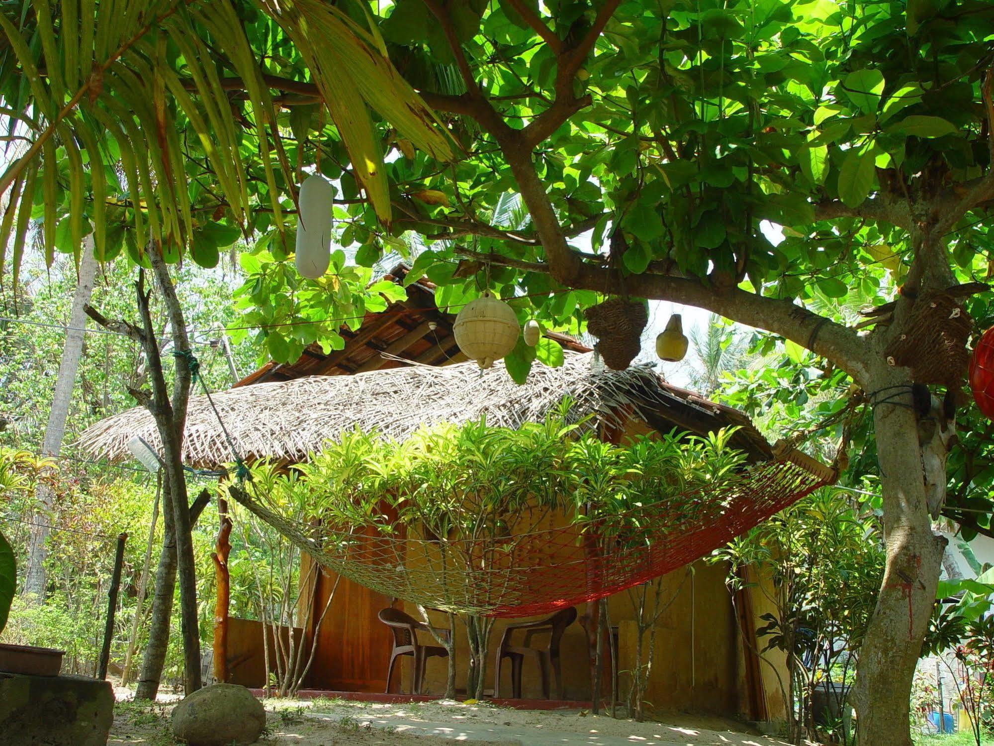 Natural Cabanas Kanattagoda Ngoại thất bức ảnh